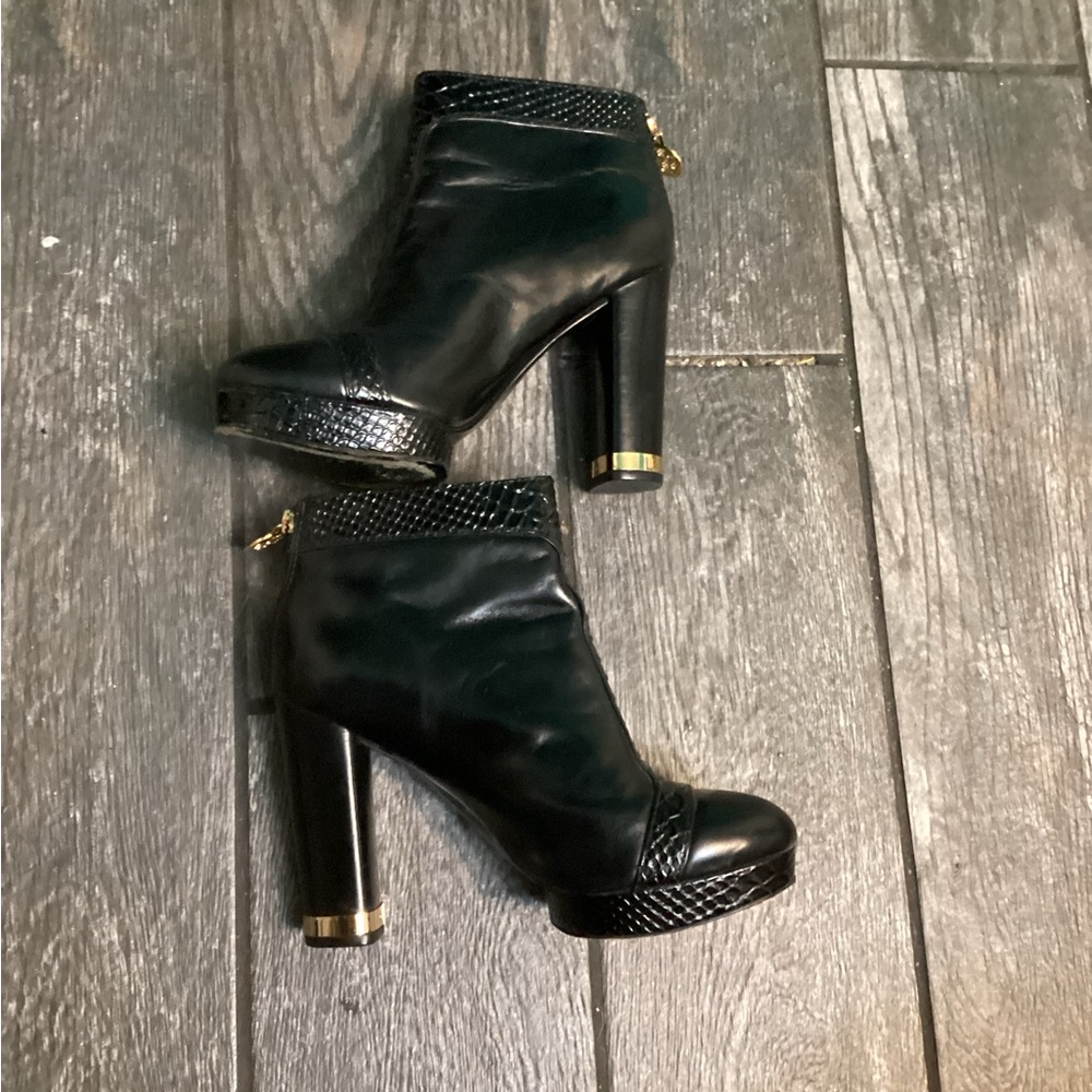 Tory Burch Anthea Platform Bootie - Picture 4 of 6
